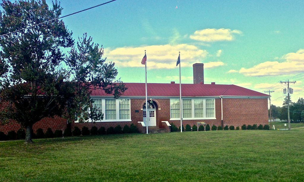 WATCH: Legacy List goes back to school for an important lesson in education history 1 Moton High School in Farmville, VA, 2014 (Photo Credit: William T. Ziglar, Jr., used under the Wiki Creative Commons license.)