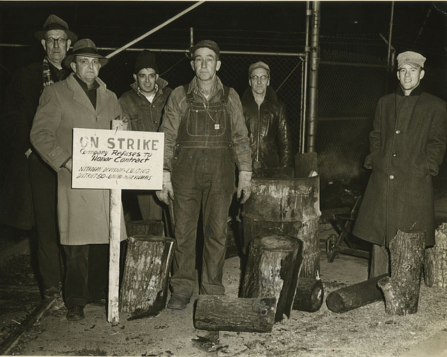 Socialist Lawmaker Advocates Repealing 1947 Right-to-Work Law 1 Hopewell, Virginia Locals of United Mine Workers of America on strike, January 1956Hopewell UMWA Collection/The Library of Virginia