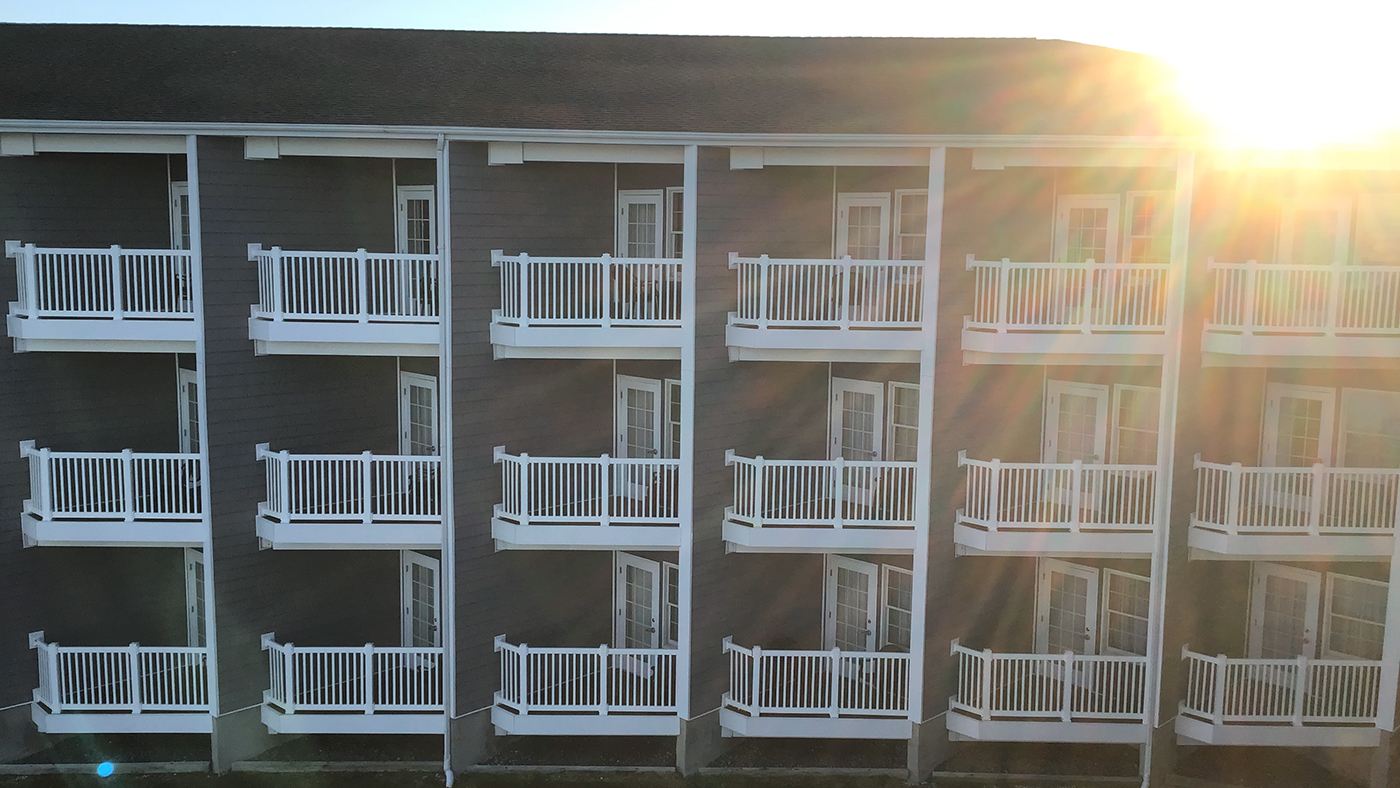 A traveler’s guide to rocket launches at Wallops Island 2 Hotels on Chincoteague’s Main Street have many balconies facing Wallops Island.