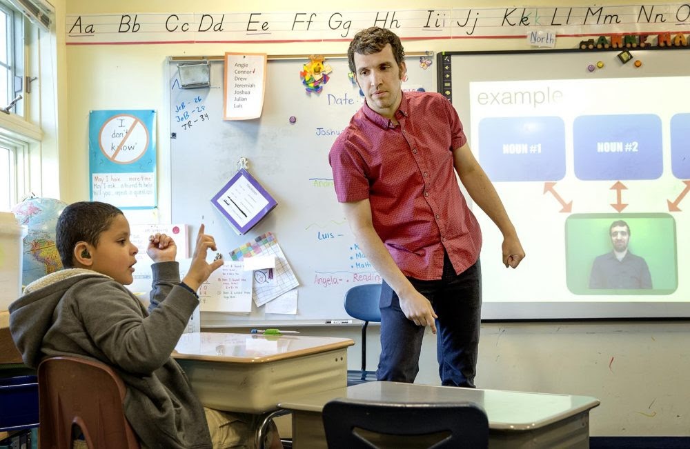 Resources for Parents On Gestural Communication 2 From WBUR: Teacher Mike Olivier engages his second graders at The Learning Center For The Deaf. (Photo credit: Robin Lubbock/WBUR)