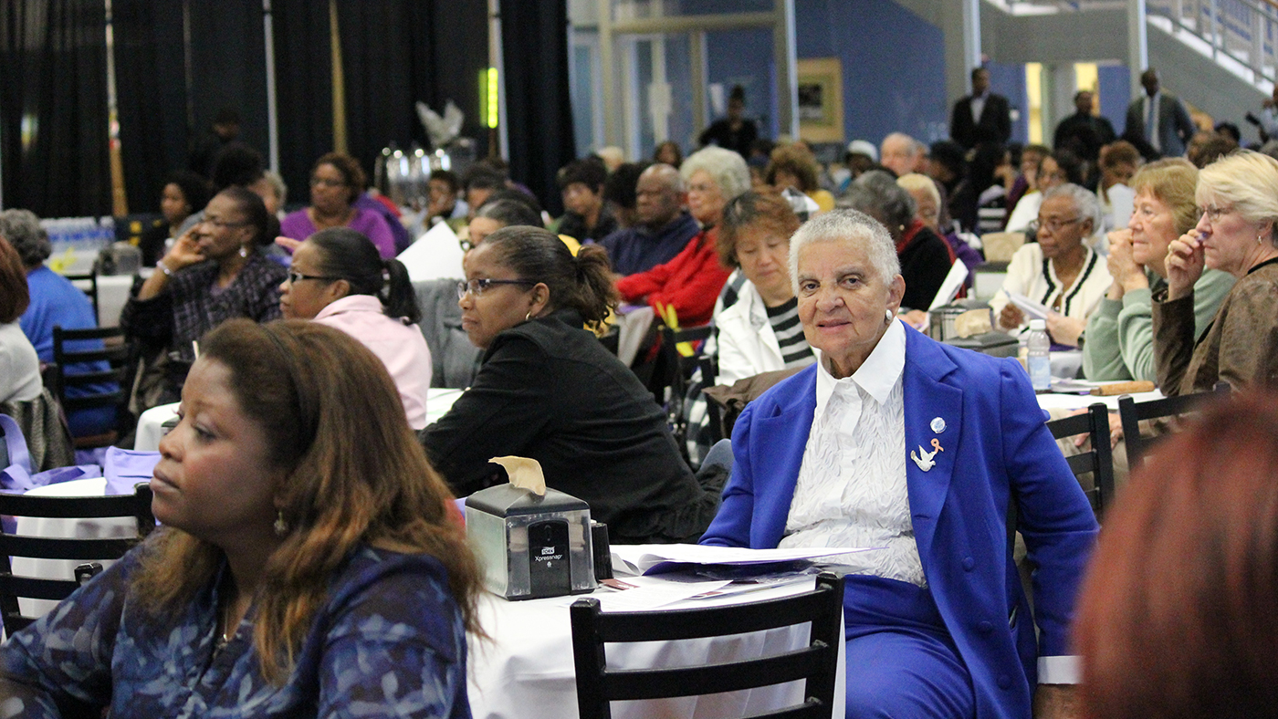 Alzheimer's Association Committed to Health Equity for All Communities 1 Women attendees of the Pythias A. and Virginia I. Jones African American Forum on Memory Loss learn about the impact of Alzheimer's disease and all other dementia on women's health.